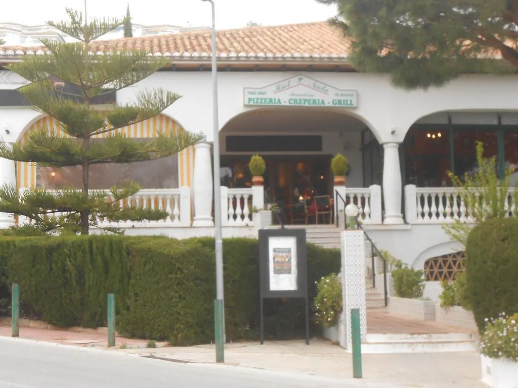 Apartment In Las Palmeras De Calahonda Sitio de Calahonda